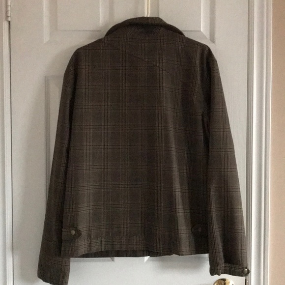 Jacket - Picture 3 of 12